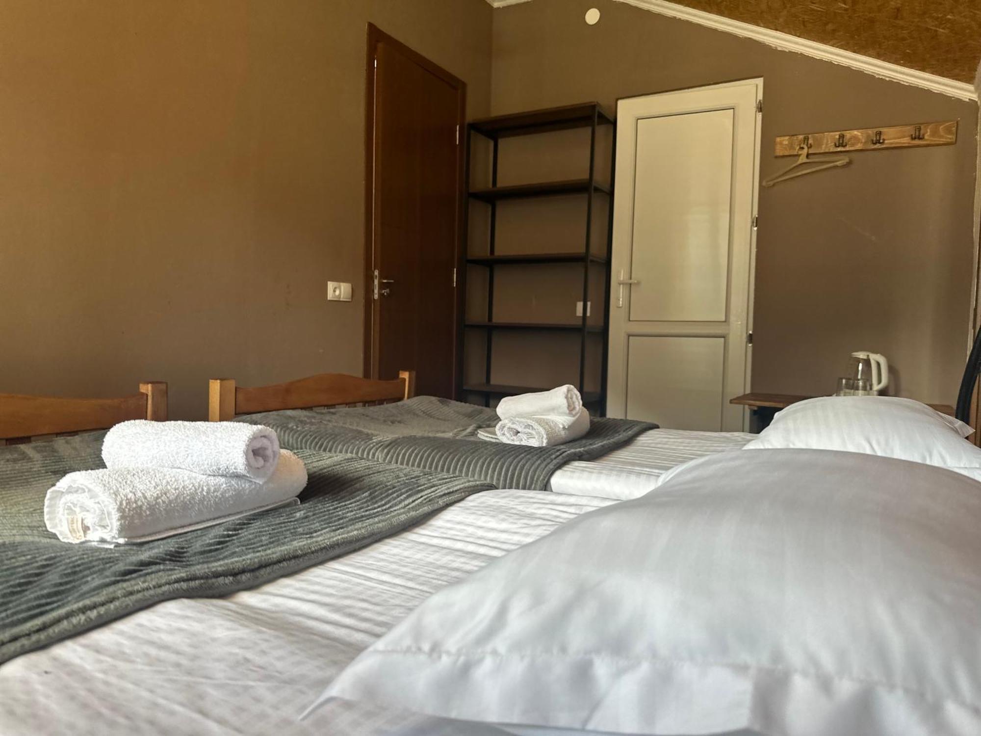 Hotel Dari Stepancminda Zewnętrze zdjęcie