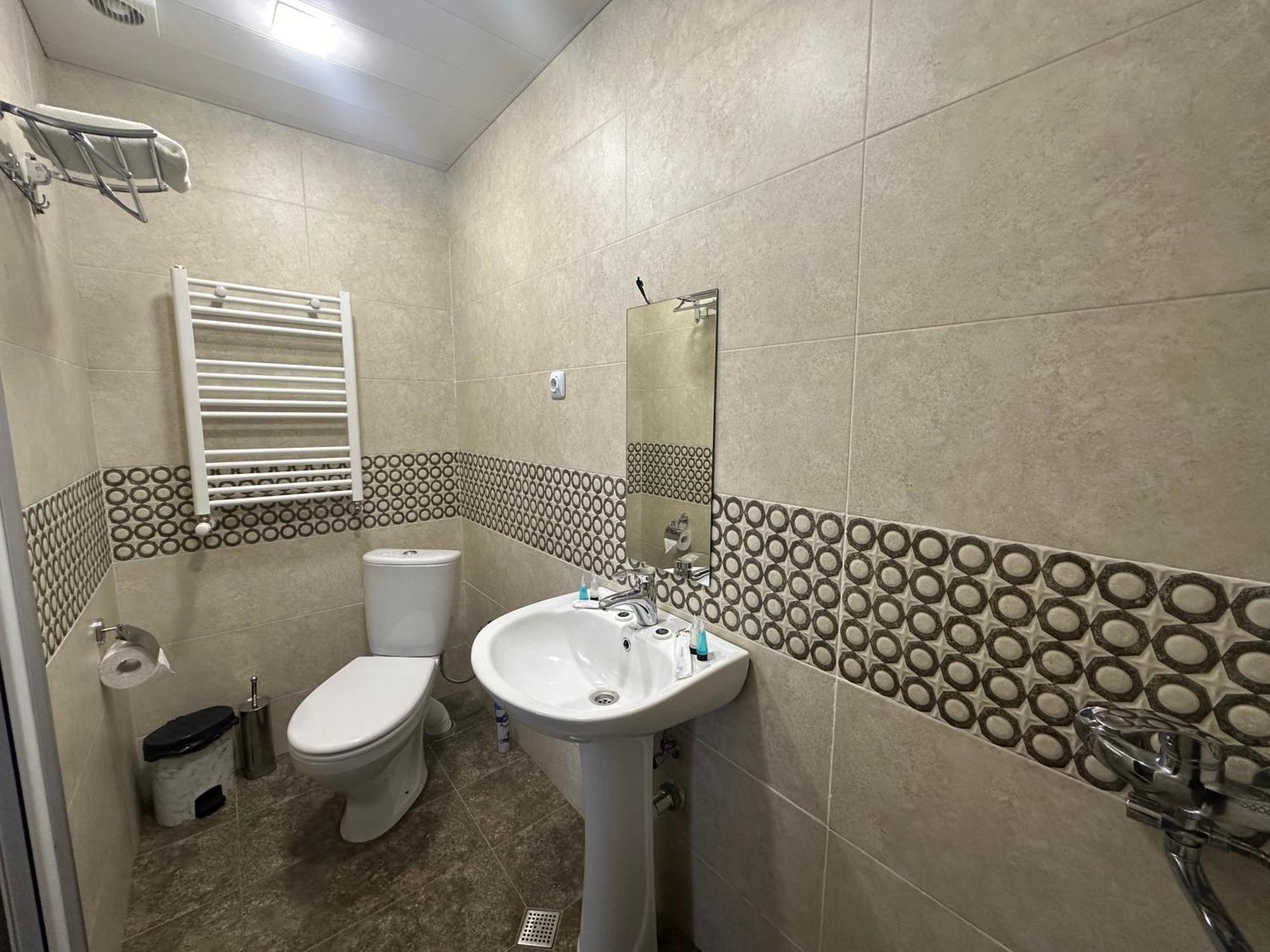Hotel Dari Stepancminda Zewnętrze zdjęcie
